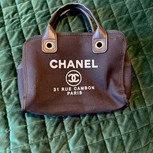 Chanel purse
